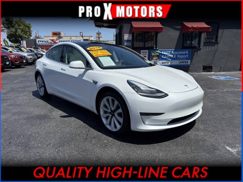 2019 Tesla Model 3 Mid Range — Sedan — 94,927 mi — South Gate, CA