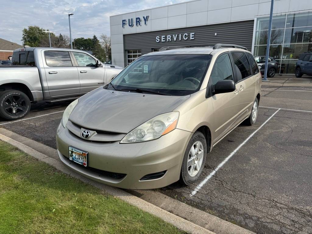 2006 Toyota Sienna CE — Minivan — 186,189 mi — Waconia, MN