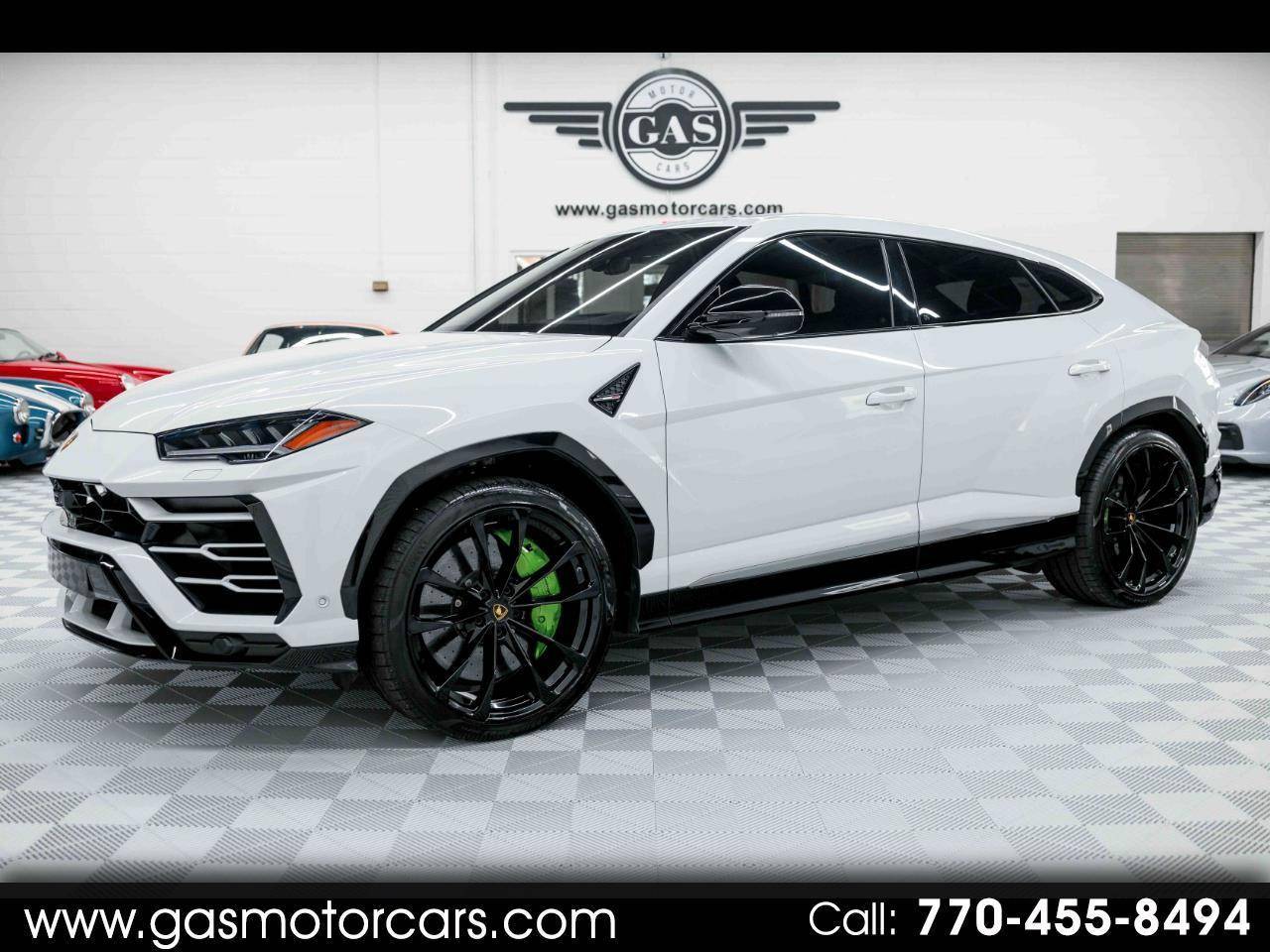 2020 Lamborghini Urus Standard