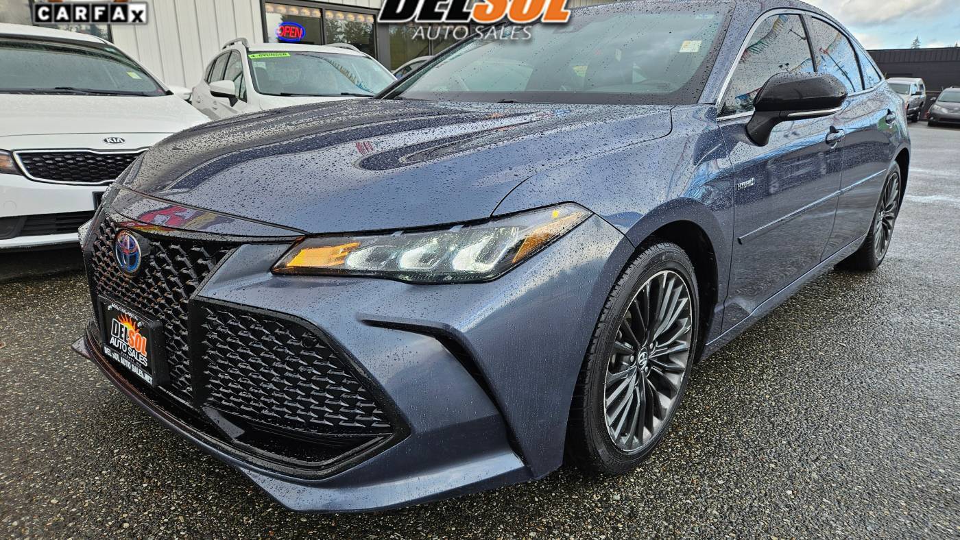 2019 Toyota Avalon Hybrid XSE — Sedan — 106,139 mi — Everett, WA