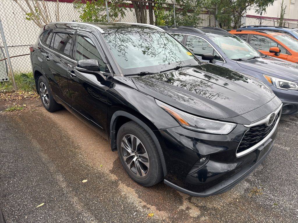 2021 Toyota Highlander XLE — SUV — 74,848 mi — Waldorf, MD