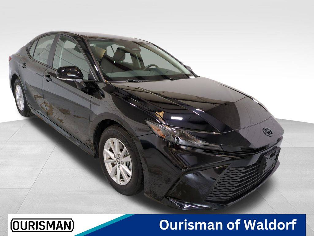 2025 Toyota Camry LE — Sedan — 12,967 mi — Waldorf, MD
