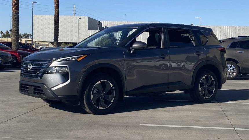 2024 Nissan Rogue SV — SUV — 7,732 mi — Glendale, AZ