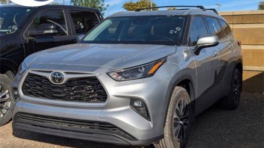 2022 Toyota Highlander XLE — SUV — 38,733 mi — Surprise, AZ