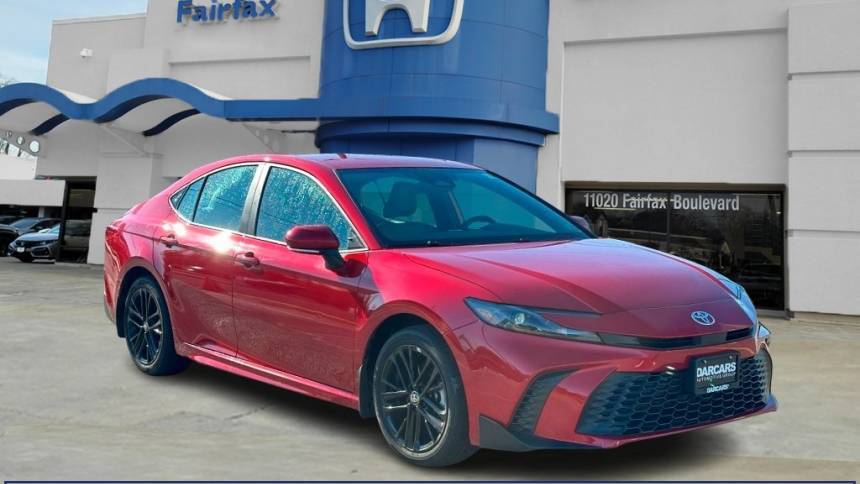 2025 Toyota Camry SE — Sedan — 35 mi — Fairfax, VA