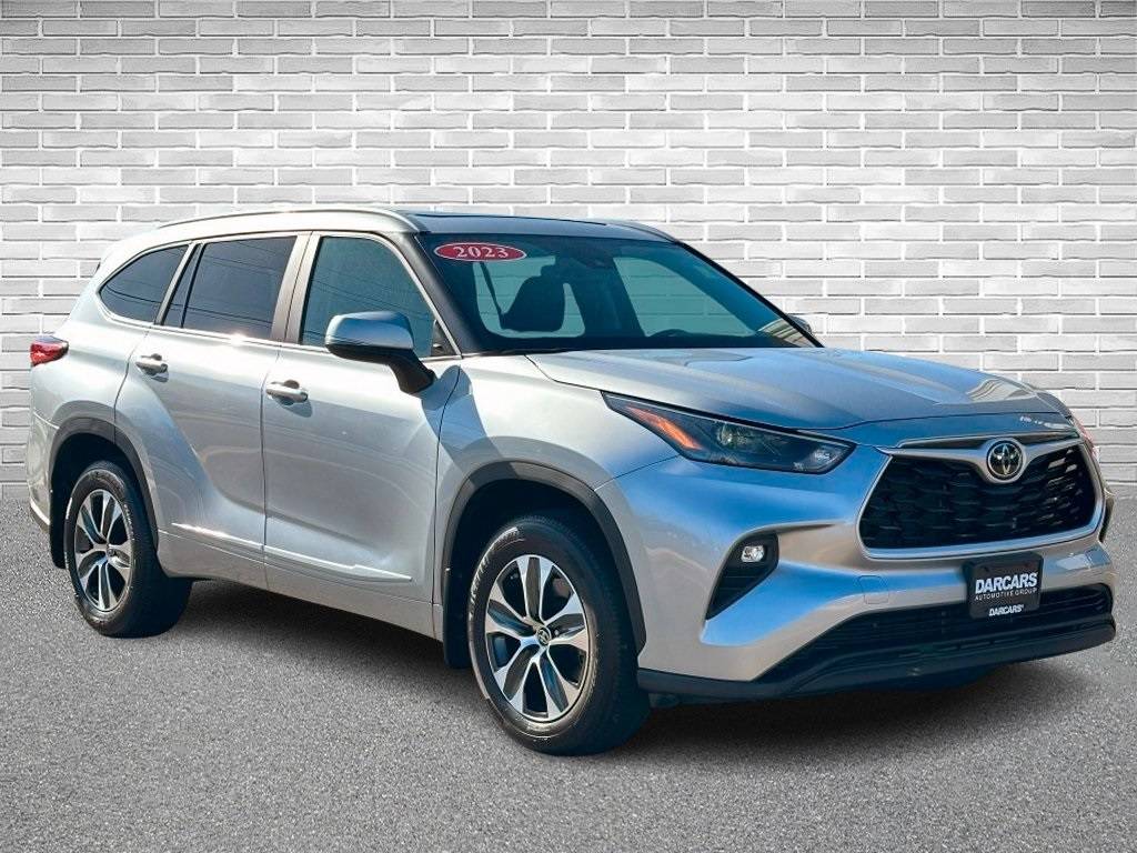 2023 Toyota Highlander XLE — SUV — 32,376 mi — Fairfax, VA