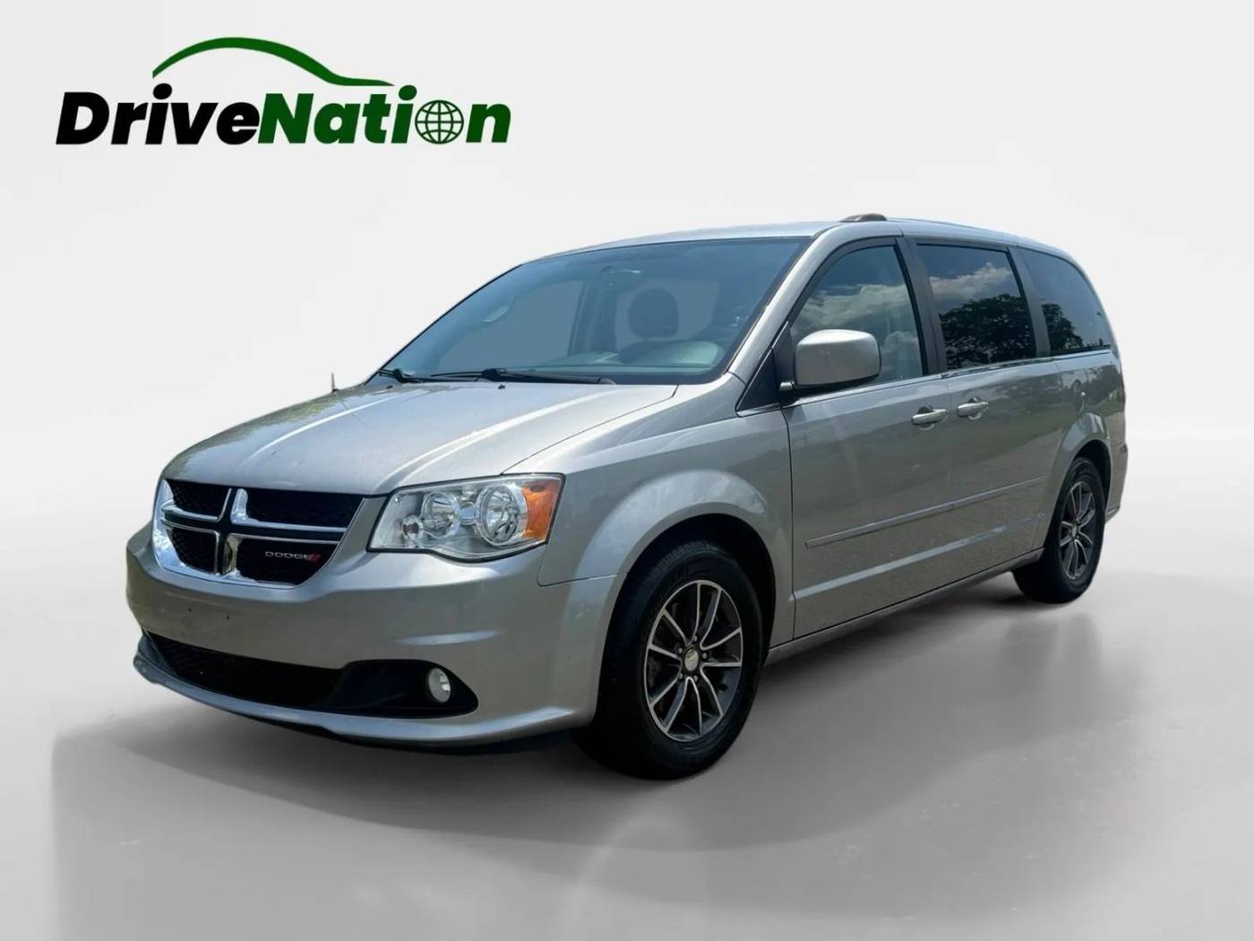 2017 Dodge Grand Caravan SXT — Minivan — 100,280 mi — Fredericksburg, VA