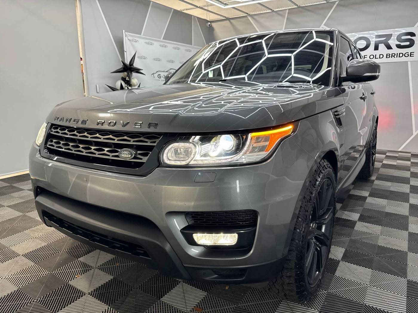 2017 Land Rover Range Rover Sport SE — SUV — 106,293 mi — Old Bridge, NJ
