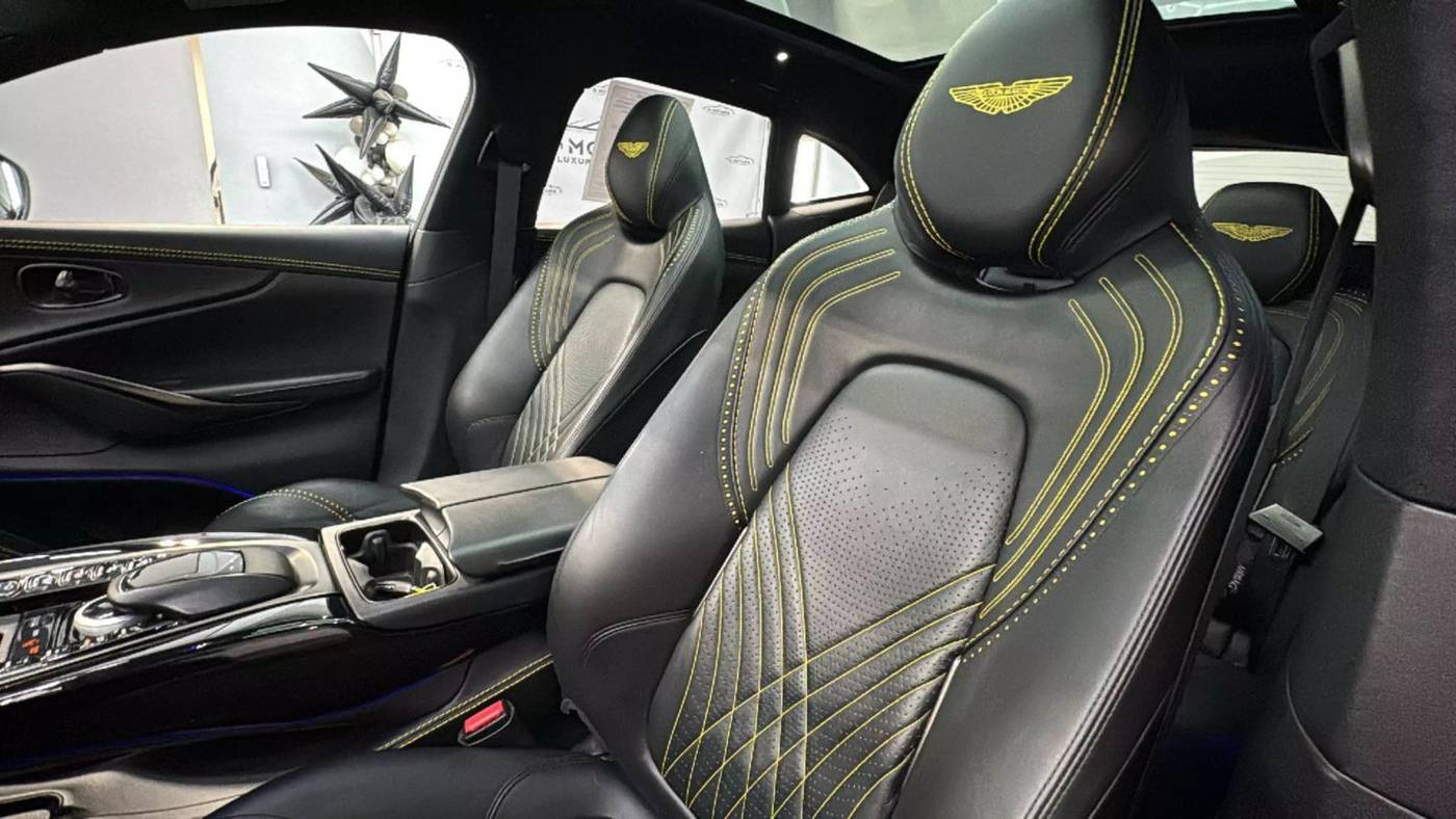 2021 Aston Martin DBX