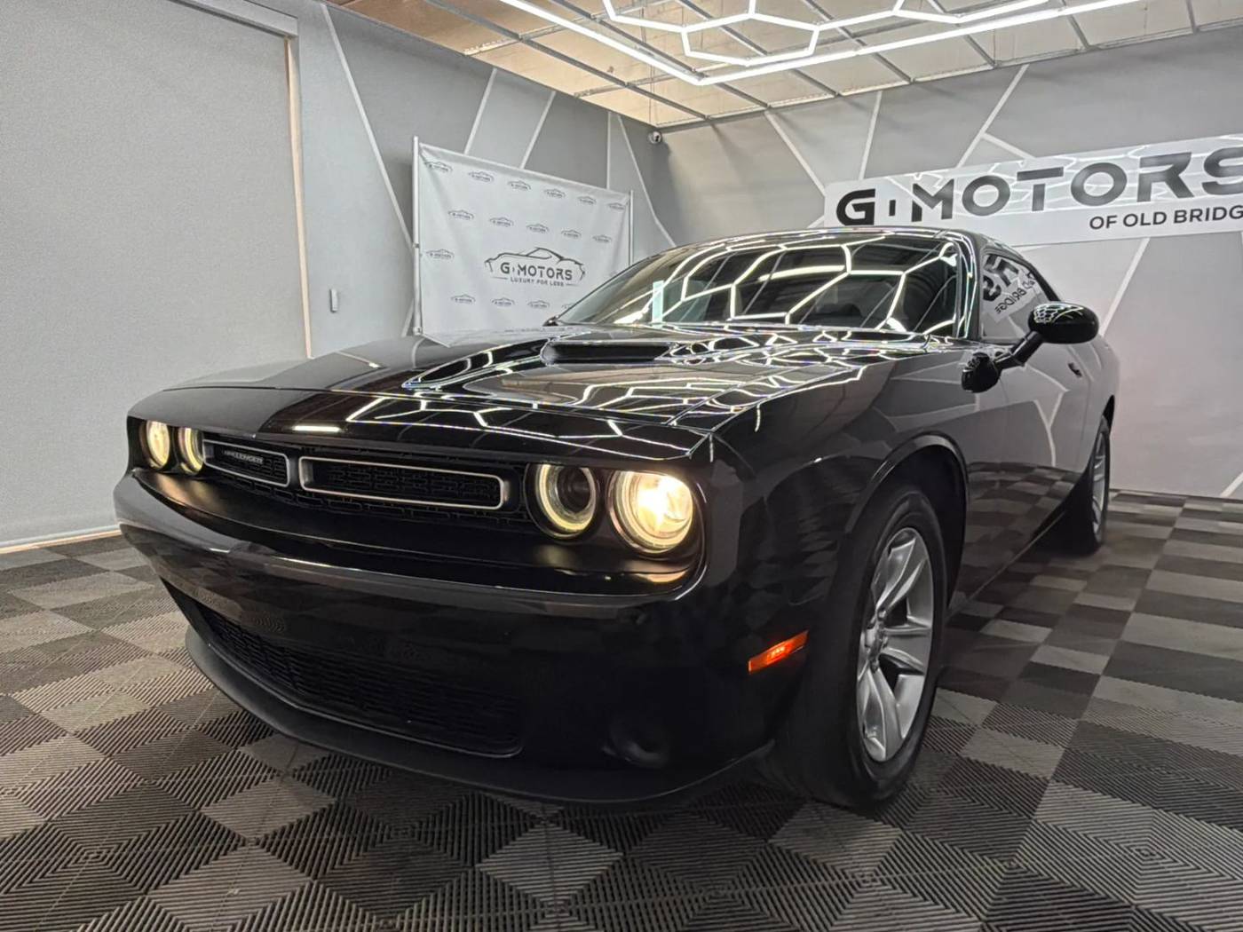 2018 Dodge Challenger SXT