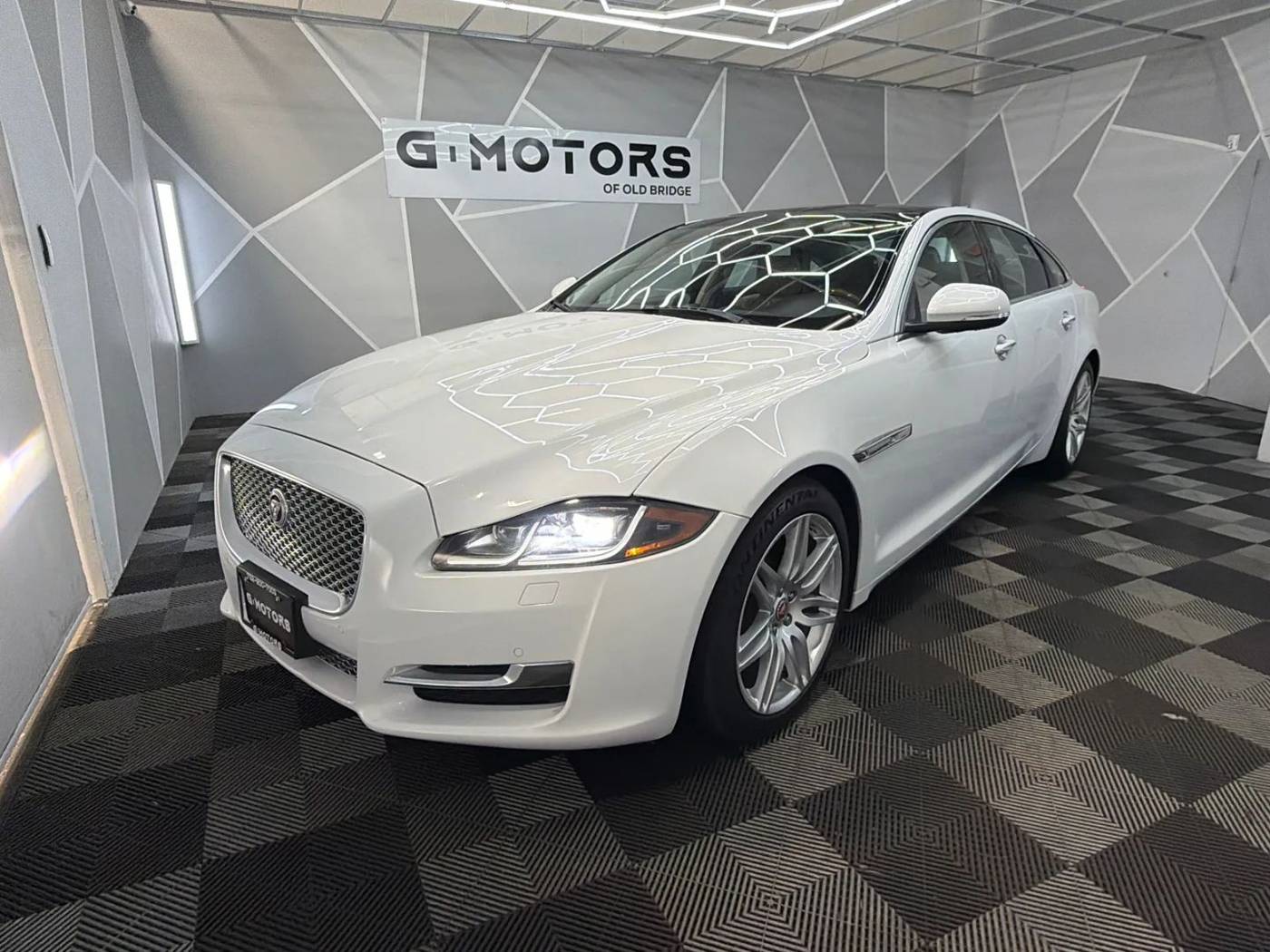 2019 Jaguar XJ 50