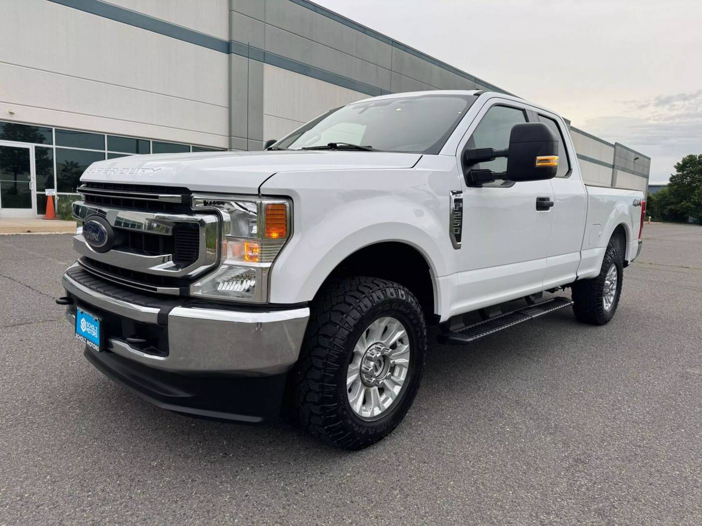 2021 Ford Super Duty F-250 XLT — Pickup Truck — 114,927 mi — Falls Church, VA
