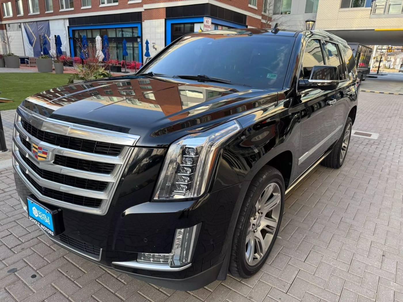 2017 Cadillac Escalade Premium Luxury — SUV — 112,297 mi — Falls Church, VA