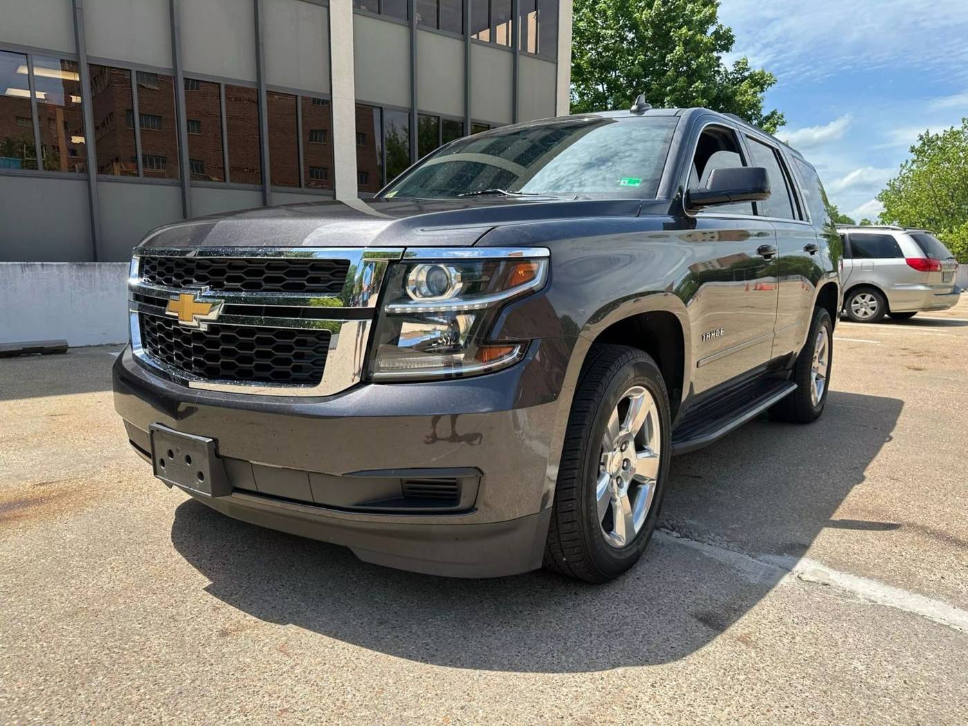 2017 Chevrolet Tahoe LS — SUV — 126,709 mi — Falls Church, VA