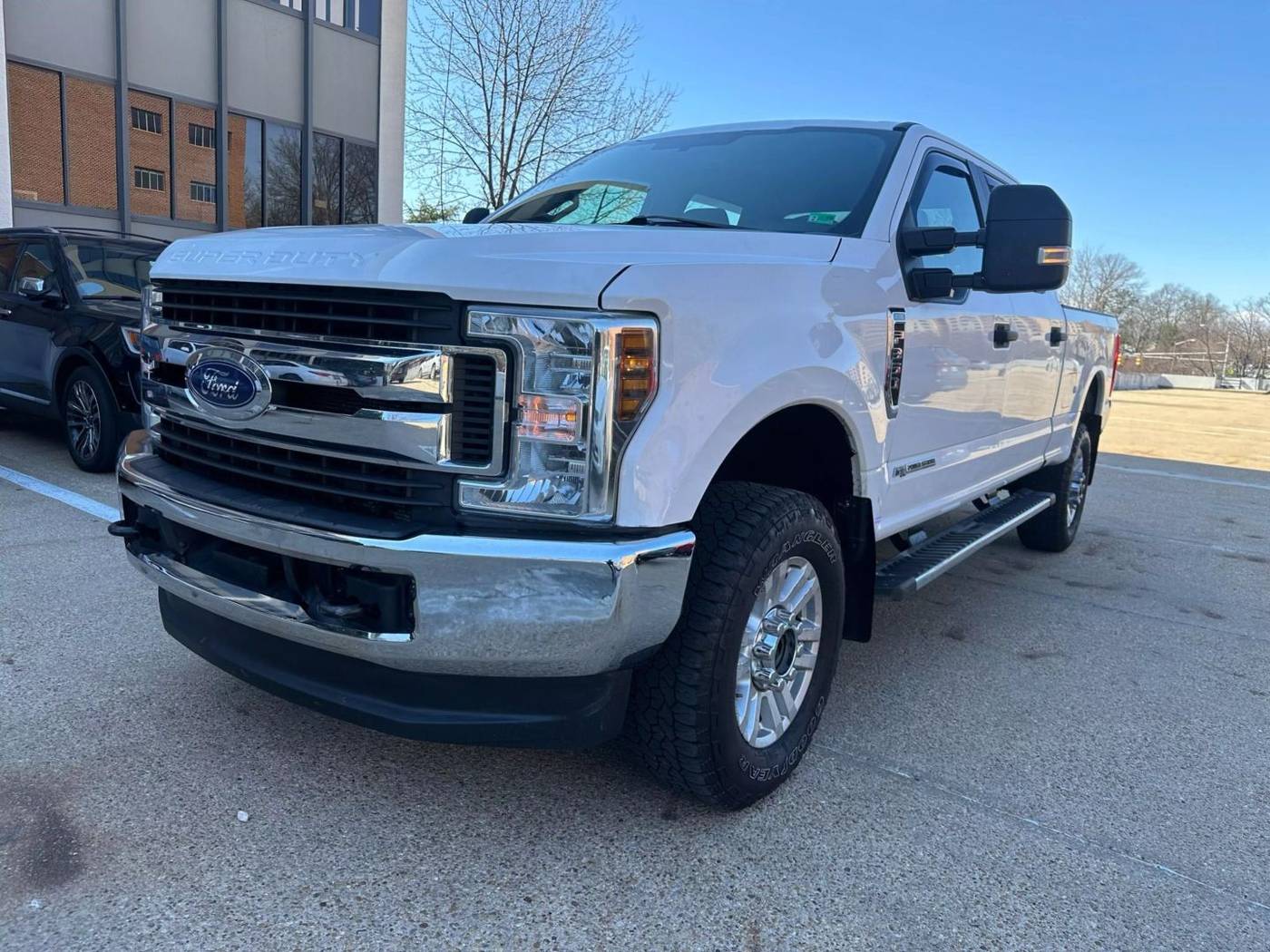 2019 Ford Super Duty F-350 XL — Pickup Truck — 145,852 mi — Falls Church, VA