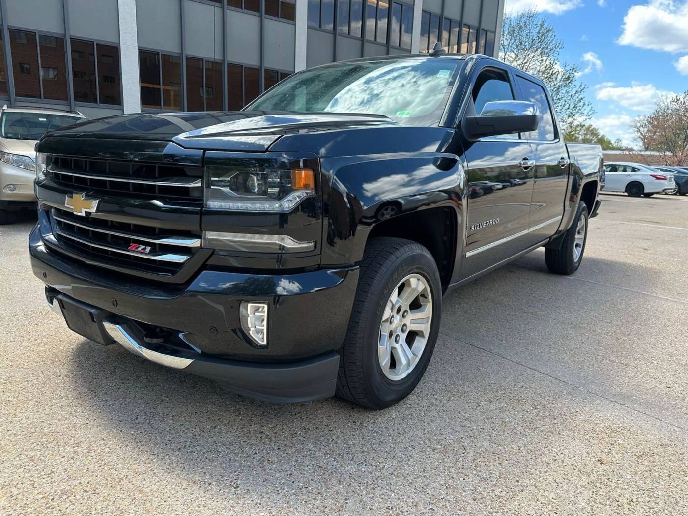 2018 Chevrolet Silverado 1500 LTZ — Pickup Truck — 143,743 mi — Falls Church, VA