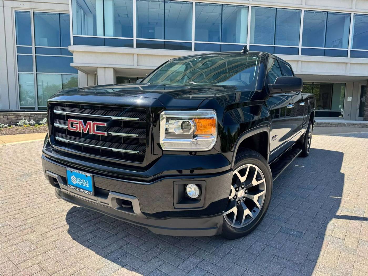 2015 GMC Sierra 1500 SLE — Pickup Truck — 107,900 mi — Falls Church, VA