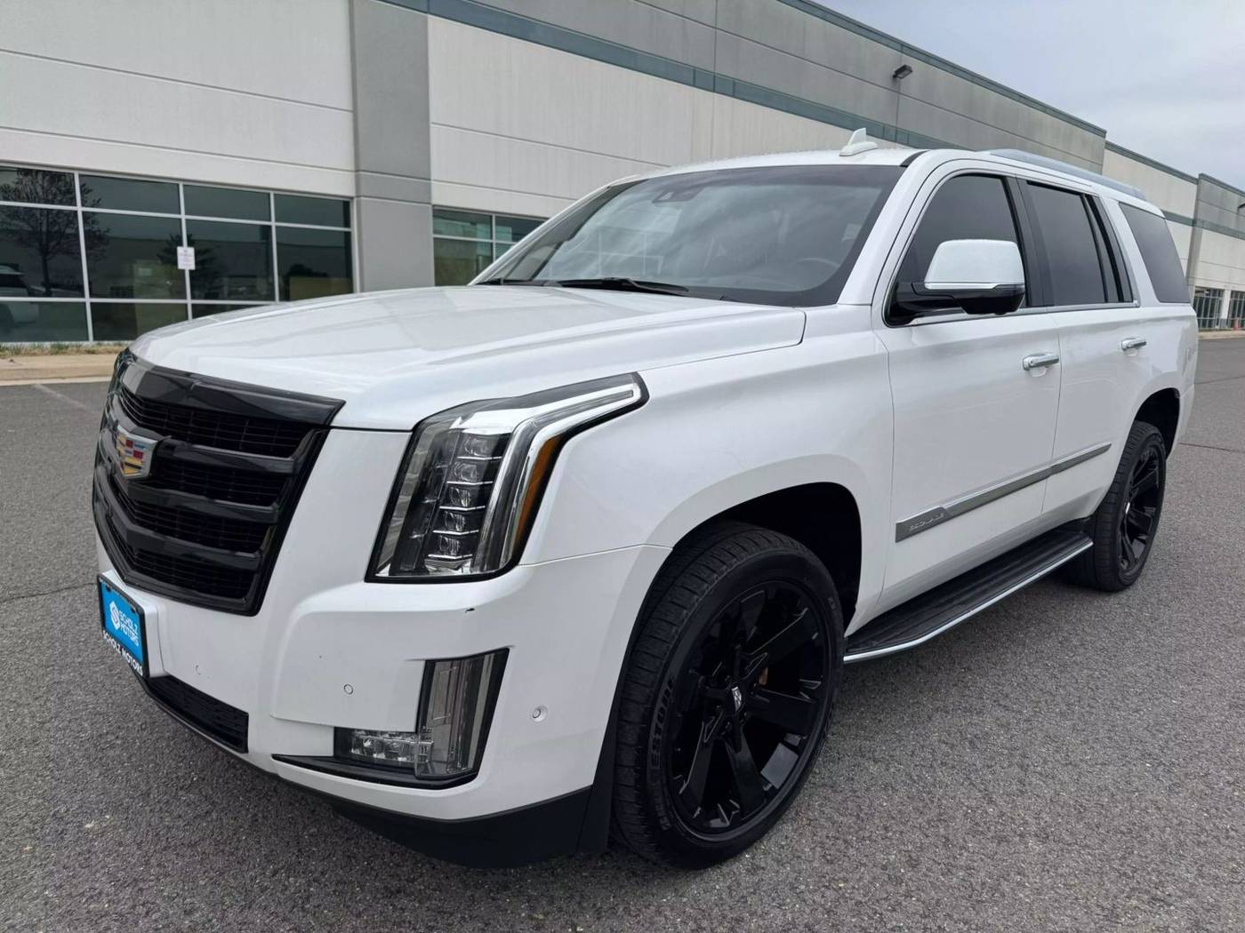 2018 Cadillac Escalade Luxury — SUV — 122,231 mi — Falls Church, VA