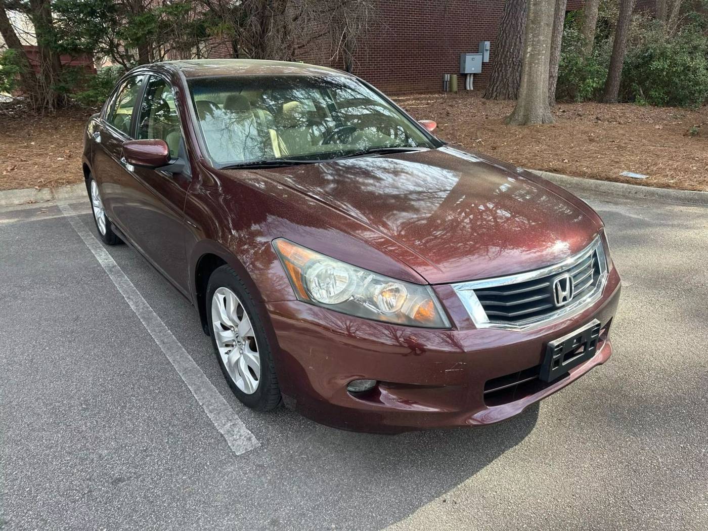 2010 Honda Accord EX-L V6 — Sedan — 129,910 mi — Raleigh, NC