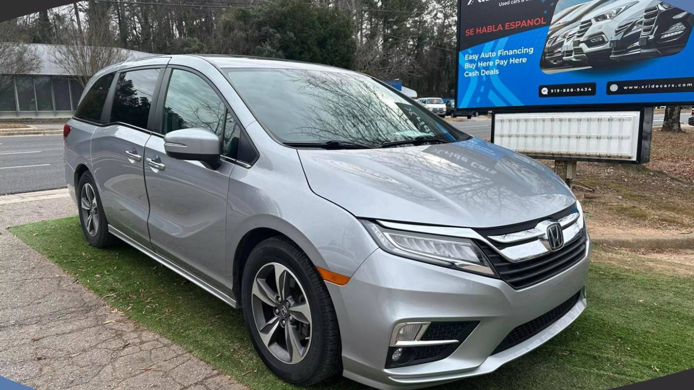 2018 Honda Odyssey Touring — Minivan — 153,472 mi — Raleigh, NC