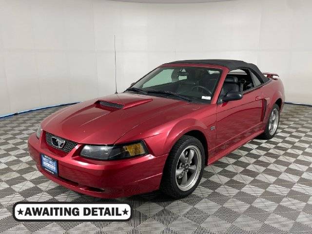 2001 Ford Mustang GT Deluxe