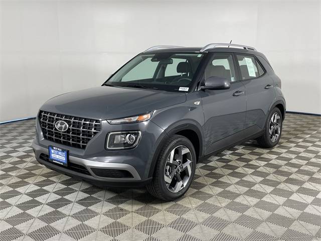 2025 Hyundai Venue SEL — SUV — 1,309 mi — Bremerton, WA