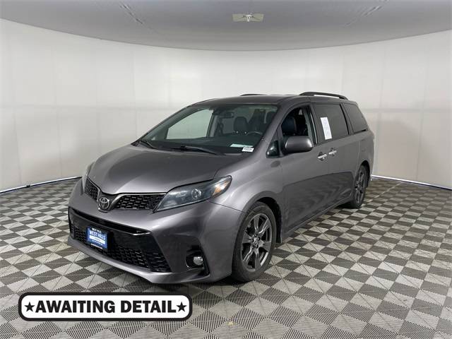 2020 Toyota Sienna SE — Minivan — 74,352 mi — Bremerton, WA
