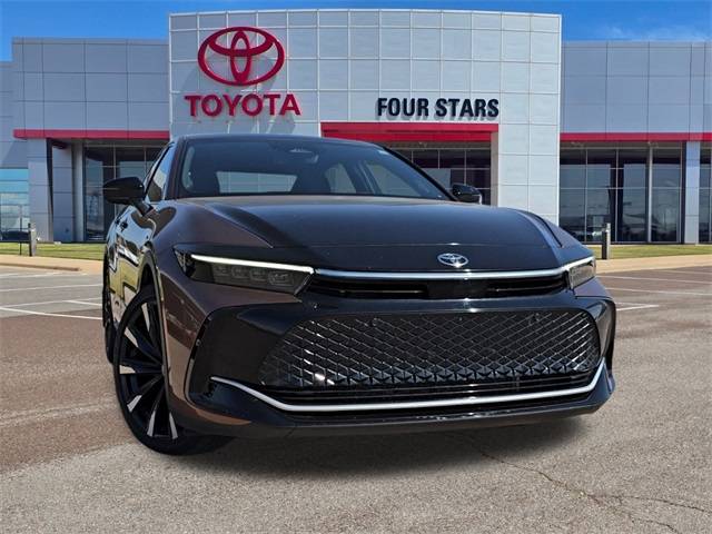 2024 Toyota Crown Platinum — Sedan — 33,298 mi — Altus, OK