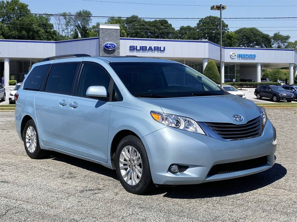 2017 Toyota Sienna L — Minivan — 131,933 mi — Spartanburg, SC