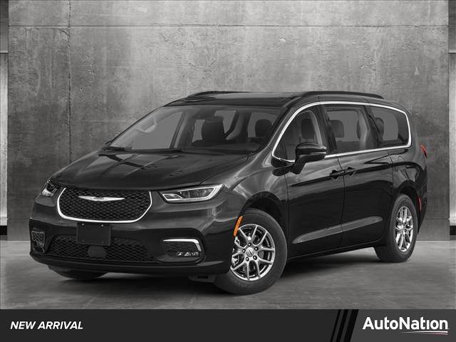 2022 Chrysler Pacifica Touring L — Minivan — 76,972 mi — Sanford, FL