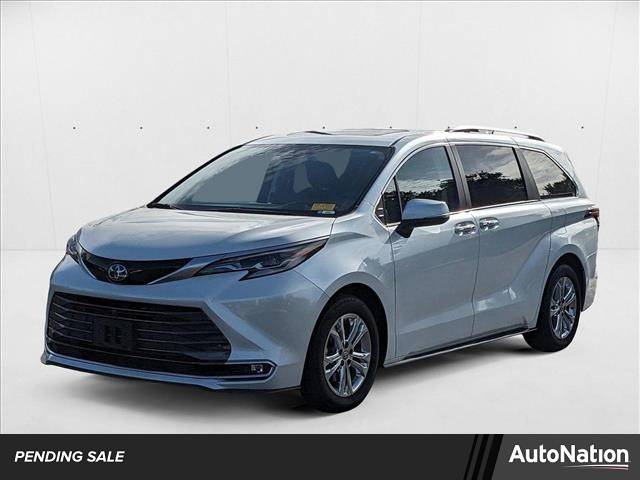 2022 Toyota Sienna Platinum — Minivan — 41,989 mi — Sanford, FL