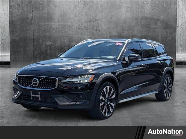 2023 Volvo V60 Cross Country Ultimate — Wagon — 11,643 mi — Sanford, FL