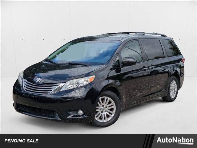 2015 Toyota Sienna XLE — Minivan — 139,636 mi — Sanford, FL
