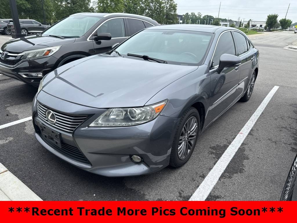 2013 Lexus ES ES 350 — Sedan — 135,942 mi — Indianapolis, IN