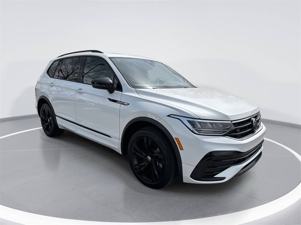 2023 Volkswagen Tiguan SE R-Line Black — SUV — 42,712 mi — Indianapolis, IN
