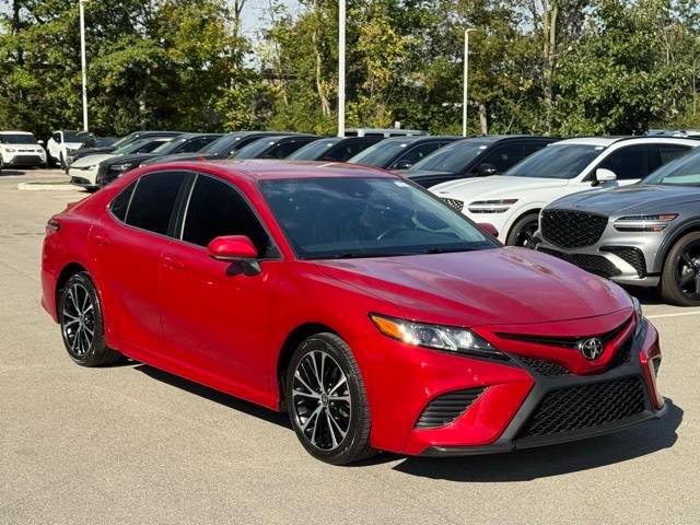 2020 Toyota Camry SE — Sedan — 74,927 mi — Indianapolis, IN