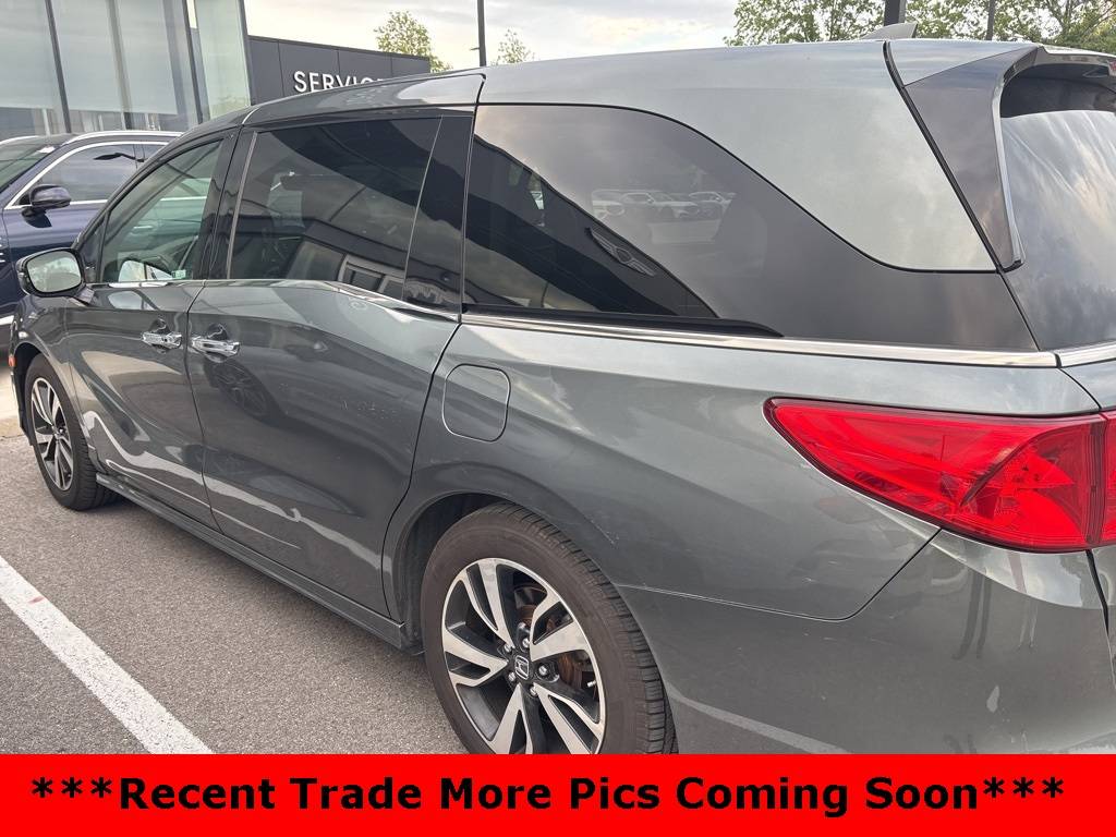 2018 Honda Odyssey Elite — Minivan — 82,880 mi — Indianapolis, IN