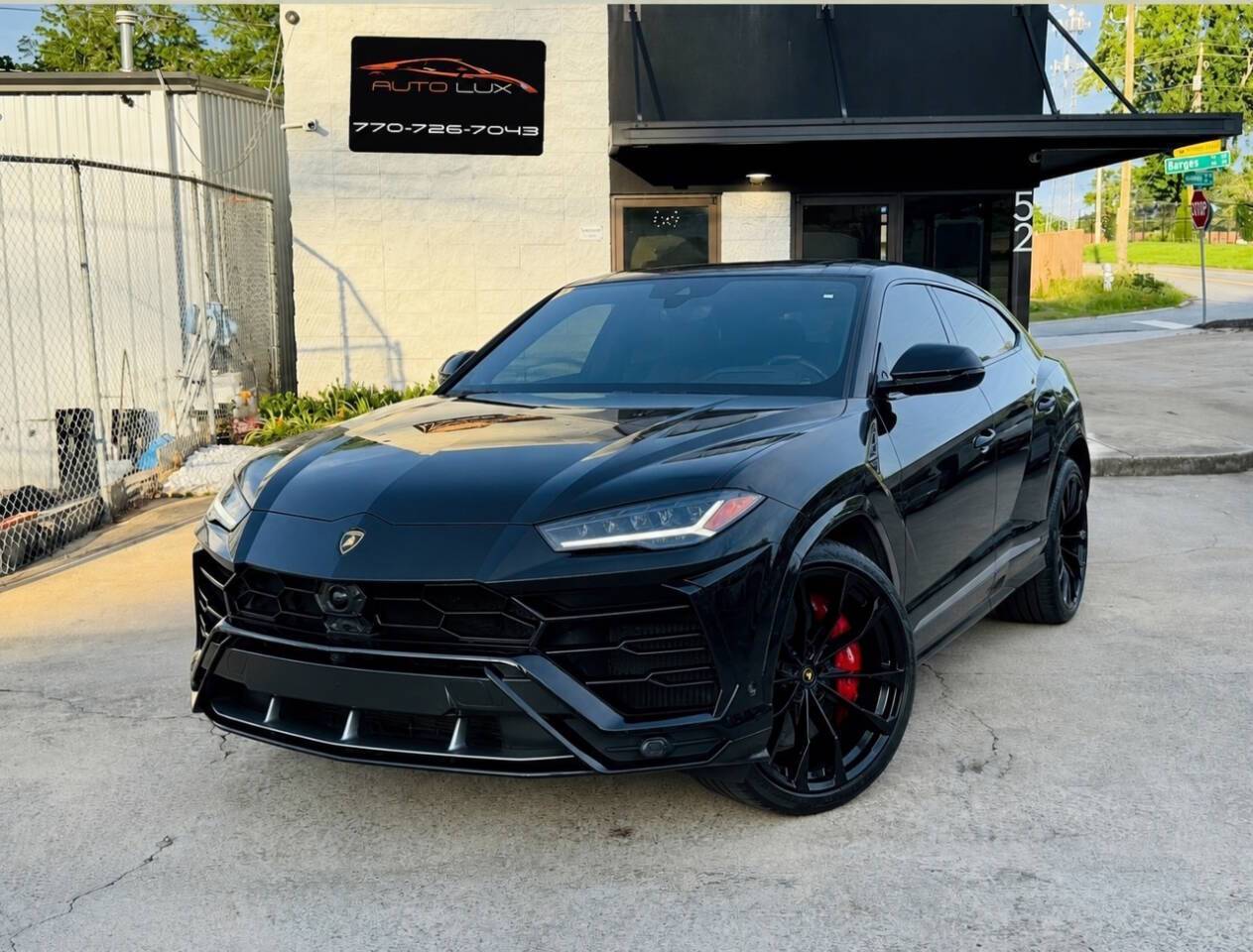 2020 Lamborghini Urus Standard