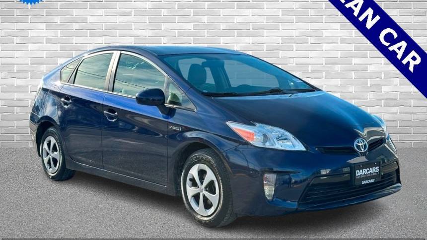 2013 Toyota Prius Two — Sedan — 81,827 mi — Fairfax, VA