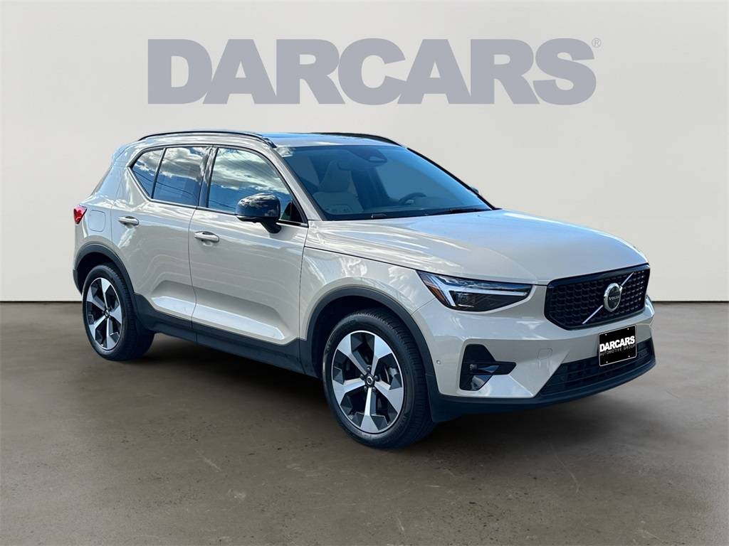 2025 Volvo XC40 Plus — SUV — 8,857 mi — Fairfax, VA