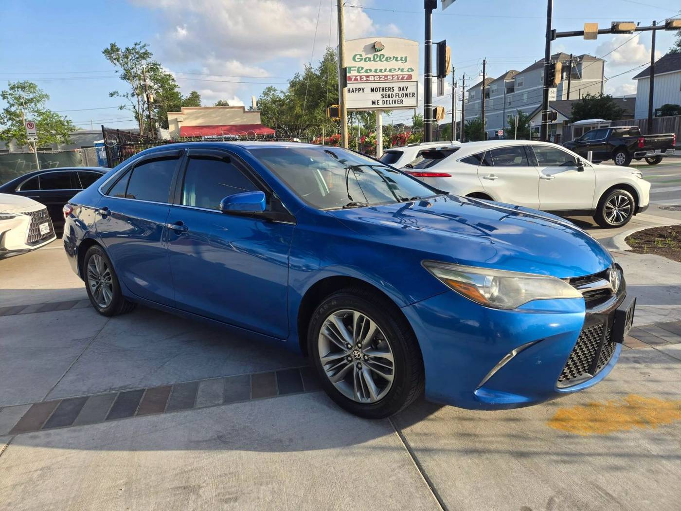 2017 Toyota Camry SE — Sedan — 130,815 mi — houston, TX