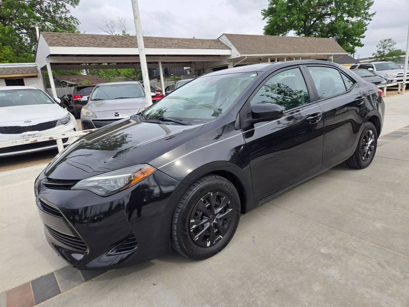 2019 Toyota Corolla SE — Sedan — 68,840 mi — houston, TX