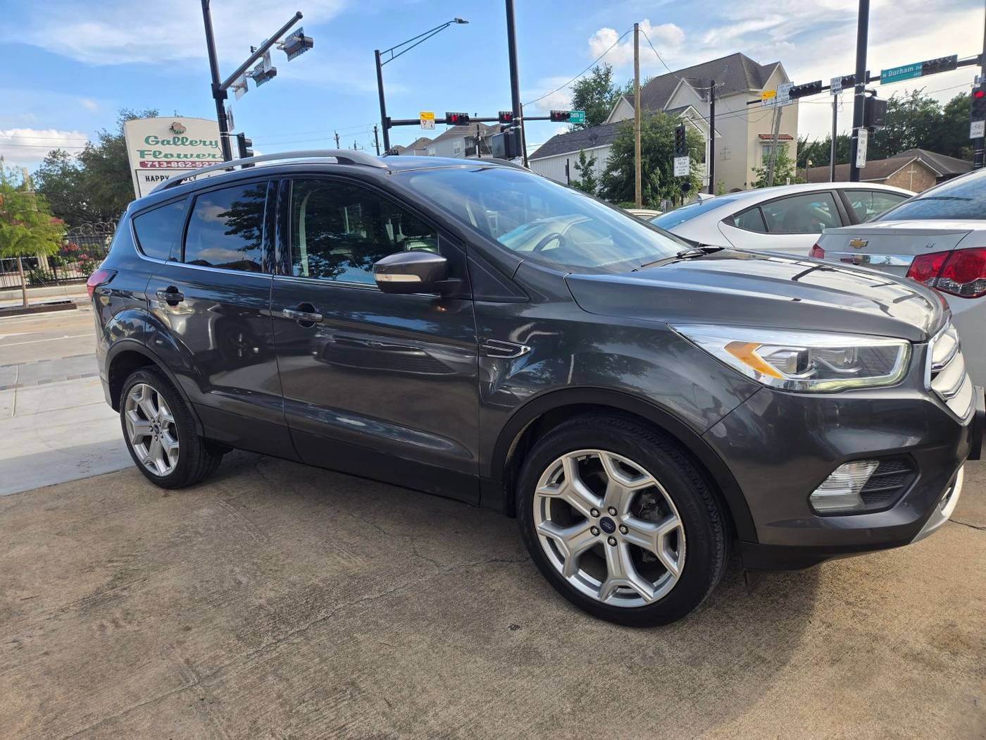 2019 Ford Escape Titanium — SUV — 139,450 mi — houston, TX