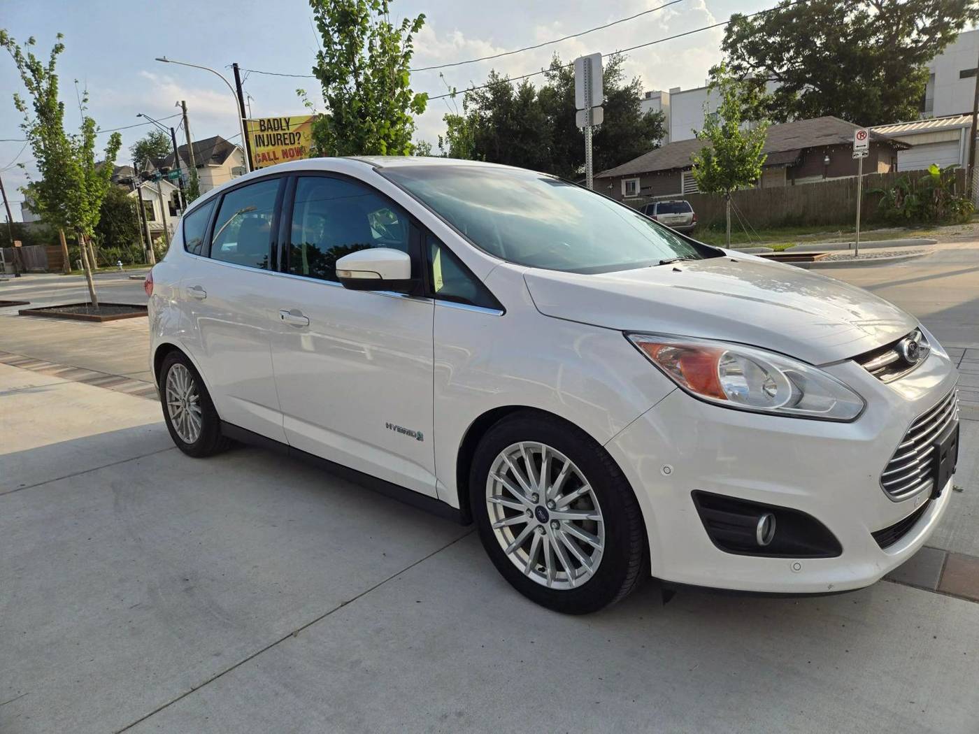 2013 Ford C-Max Hybrid SEL — Sedan — 113,498 mi — houston, TX