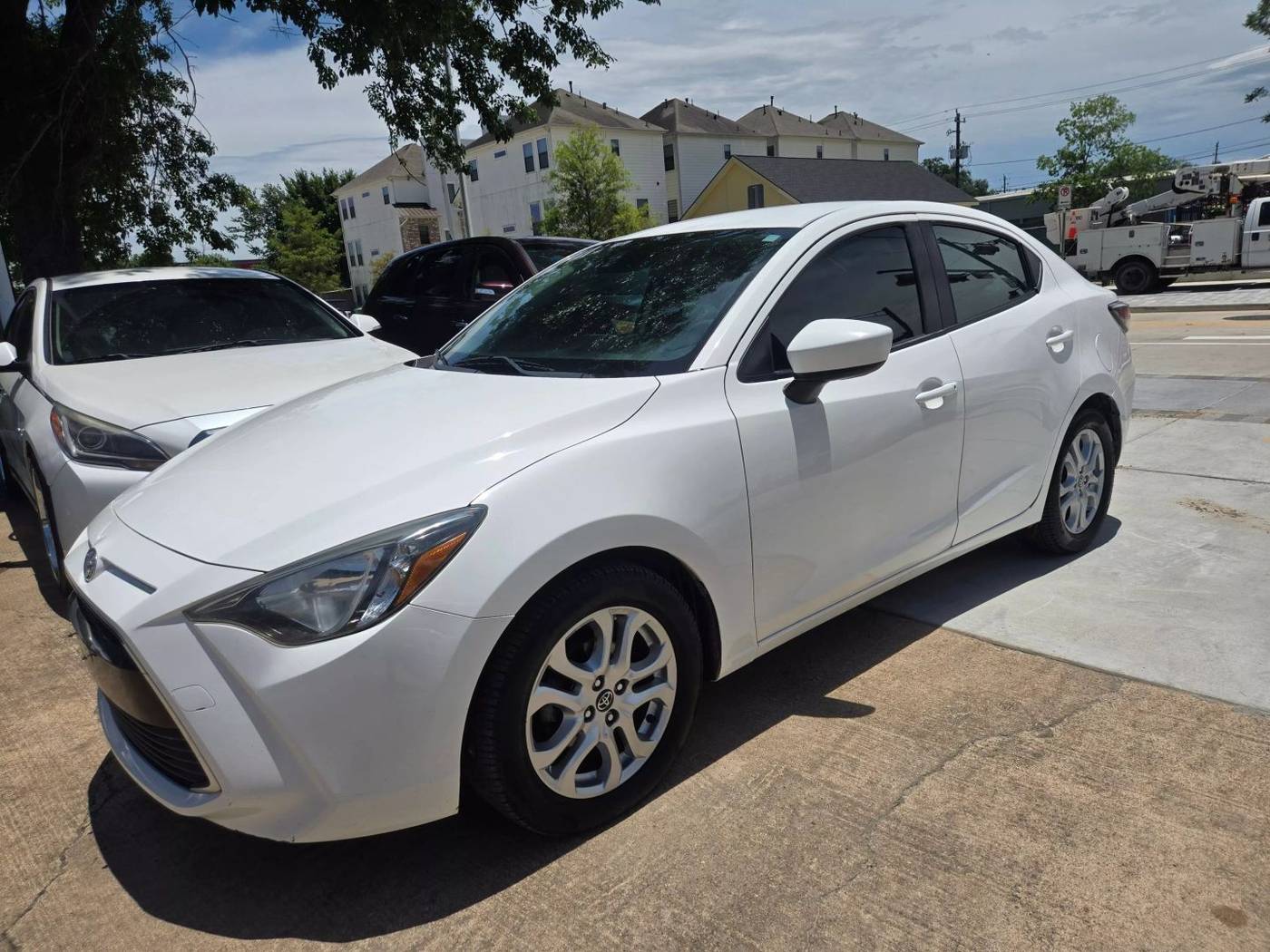 2017 Toyota Yaris iA Base — Sedan — 140,110 mi — houston, TX