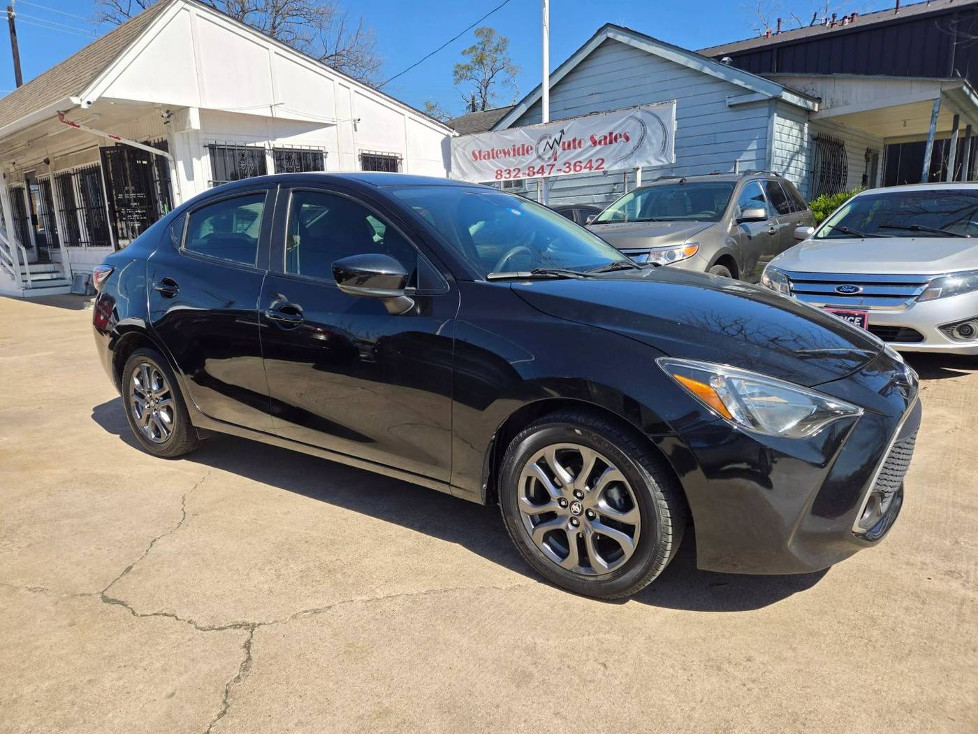 2020 Toyota Yaris LE — Sedan — 53,150 mi — houston, TX