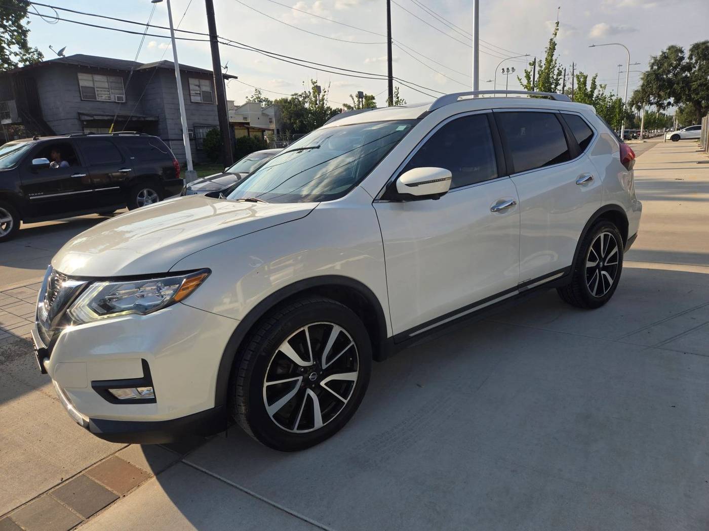 2018 Nissan Rogue SL — SUV — 86,150 mi — houston, TX
