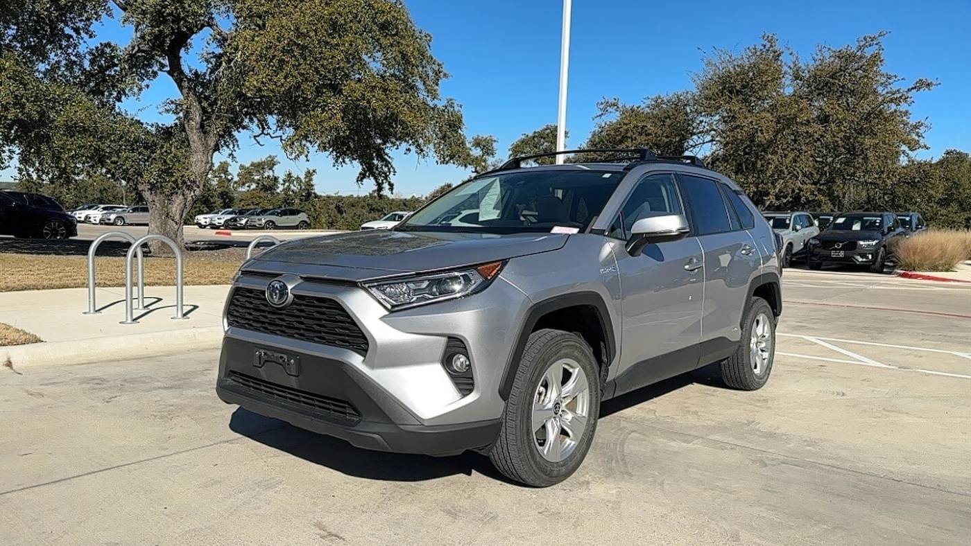 2021 Toyota RAV4 Hybrid XLE — SUV — 33,950 mi — Austin, TX