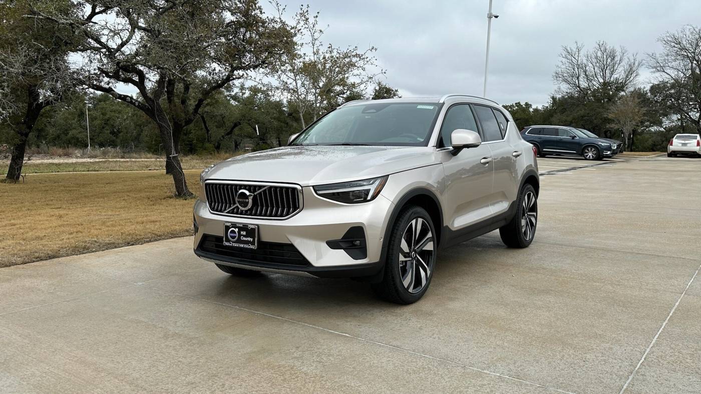 2024 Volvo XC40 Plus — SUV — 4,630 mi — Austin, TX