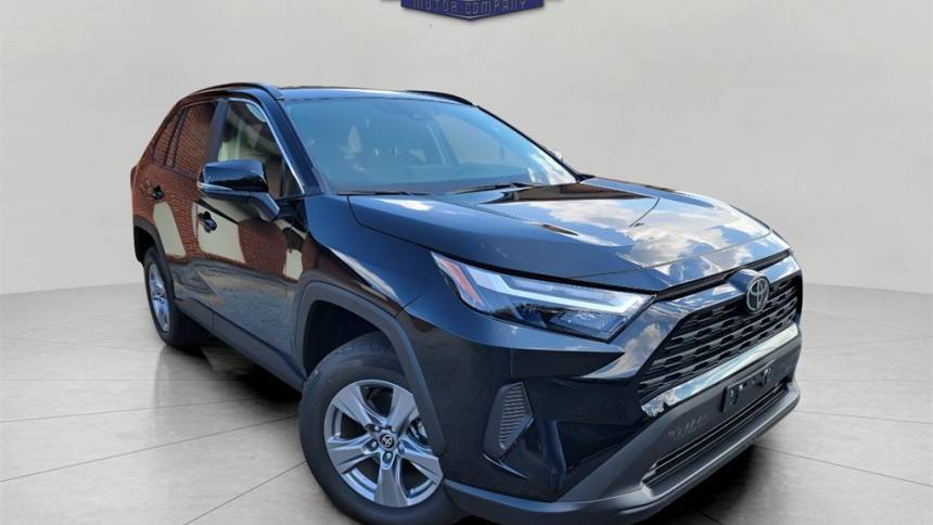 2024 Toyota RAV4 XLE — SUV — 1,342 mi — HARRISON, AR